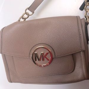 Michael Kors Crossbody